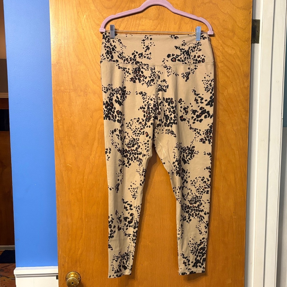Champion Cheetah Patterned Leggings 2XL